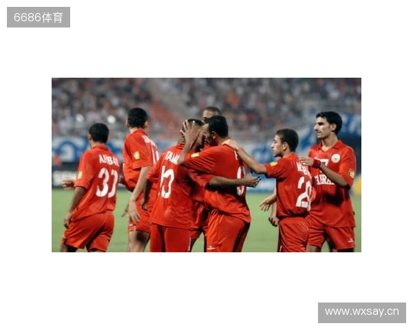 亚预赛出线关键战!中国香港vs新加坡首发:安永佳、陈晋一领衔